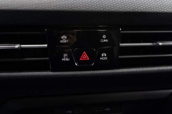 Volkswagen Golf 1.4 eHybrid GTE PANO LEDER CAMERA HUD ACC DODEHOEK