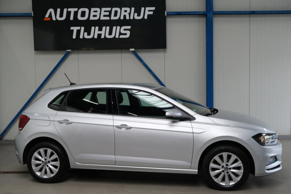 Volkswagen Polo 1.0 TSI Highline - N.A.P. Airco, Cruise, Carplay, Navi, PDC.