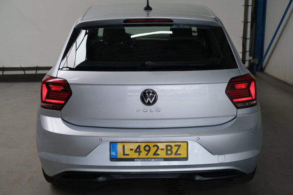 Volkswagen Polo 1.0 TSI Highline - N.A.P. Airco, Cruise, Carplay, Navi, PDC.