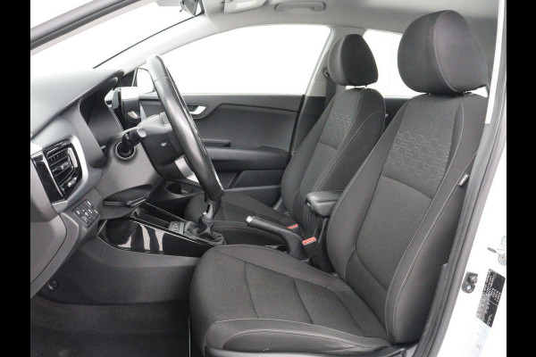 Kia Rio 1.0 T-GDi MHEV DynamicLine | Carplay | Camera | Adaptive cruise | Navigatie | Climate control | DAB | Parkeerhulp | Bluetooth