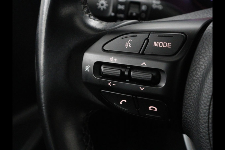 Kia Rio 1.0 T-GDi MHEV DynamicLine | Carplay | Camera | Adaptive cruise | Navigatie | Climate control | DAB | Parkeerhulp | Bluetooth