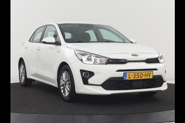 Kia Rio 1.0 T-GDi MHEV DynamicLine | Carplay | Camera | Adaptive cruise | Navigatie | Climate control | DAB | Parkeerhulp | Bluetooth