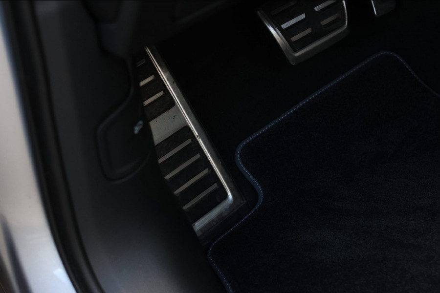 Audi A6 Avant 55 TFSI e Quattro S-Line *Pano*B&O*Camera*Soft-Close*Trekhaak*