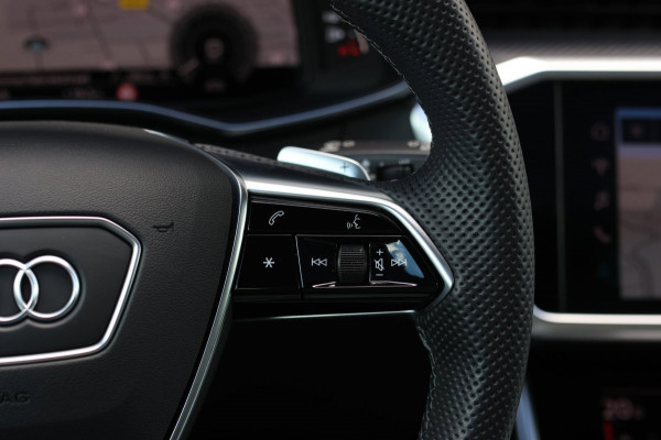 Audi A6 Avant 55 TFSI e Quattro S-Line *Pano*B&O*Camera*Soft-Close*Trekhaak*