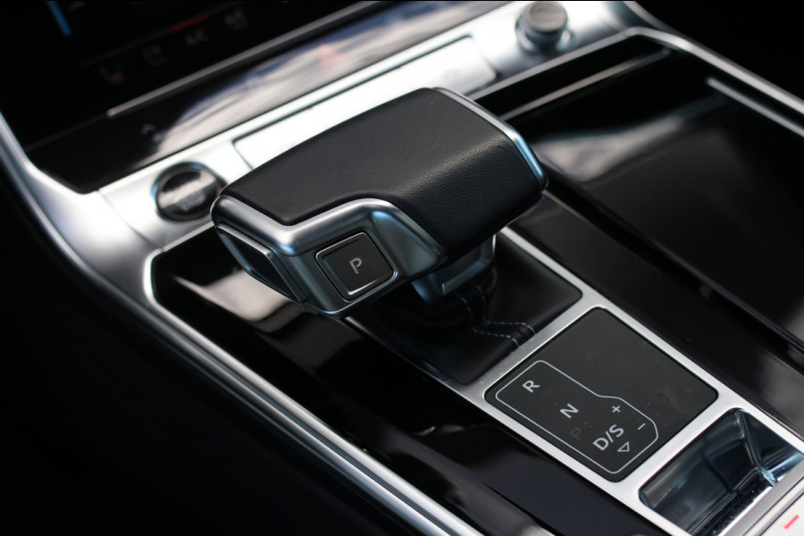 Audi A6 Avant 55 TFSI e Quattro S-Line *Pano*B&O*Camera*Soft-Close*Trekhaak*