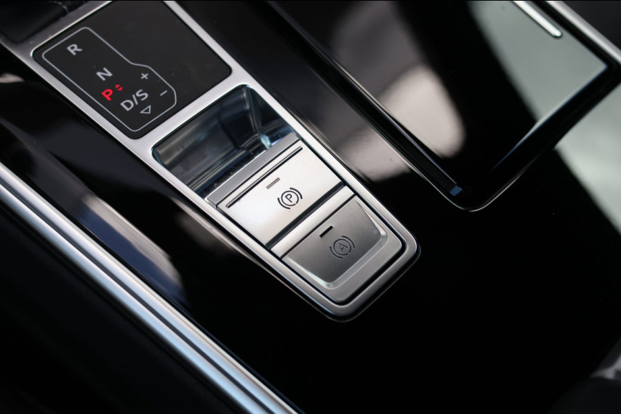 Audi A6 Avant 55 TFSI e Quattro S-Line *Pano*B&O*Camera*Soft-Close*Trekhaak*