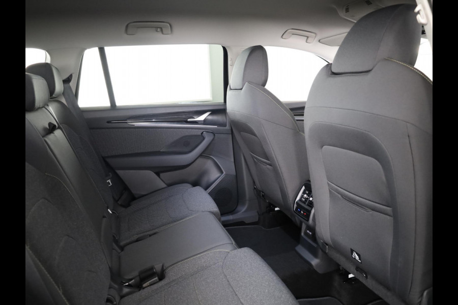 Škoda Kodiaq 1.5 TSI PHEV Business Edition | Adaptive Cuisecontrol | Travel Assist | verwarmbare voorstoelen | 18" lichtmetaal |