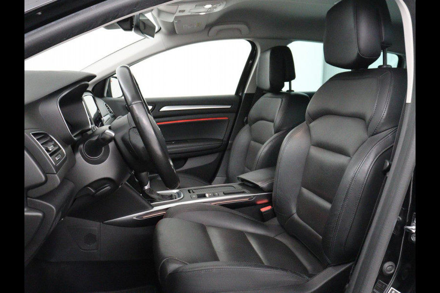 Renault Mégane 1.3 TCe Intens | Leder | Head-Up | Camera | DAB | Carplay | Stoelverwarming | Climate control | 17'' | Stuurverwarming | Cruise Control | Elektrische stoelen | Navigatie | Full LED | Keyless