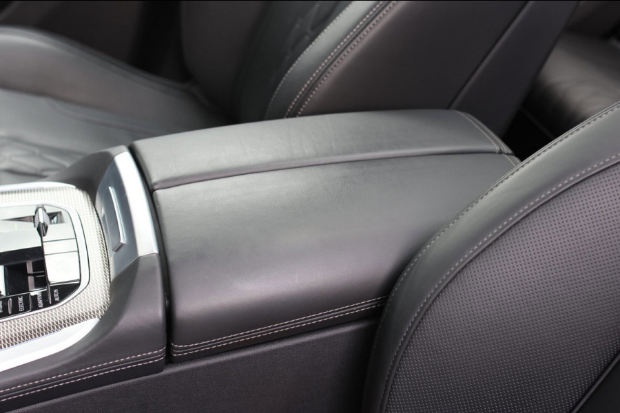BMW X5 XDrive45e M-Sport *Pano*M-Stoelen*Achteras-Besturing*H/K*