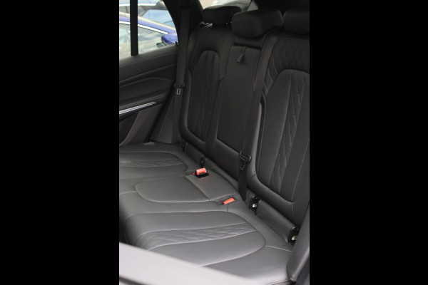 BMW X5 XDrive45e M-Sport *Pano*M-Stoelen*Achteras-Besturing*H/K*