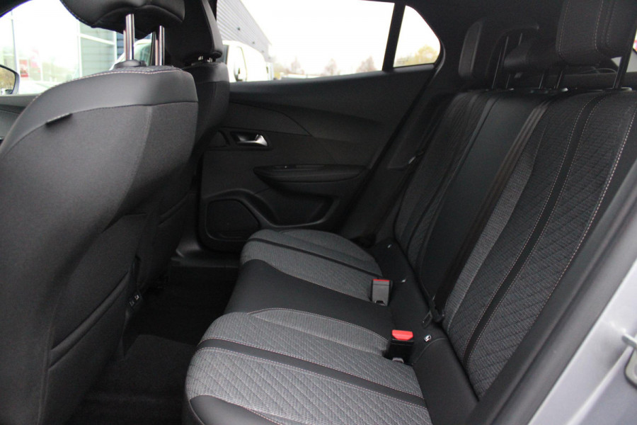 Peugeot 2008 1.2 100PK ALLURE | TREKHAAK | CAMERA VOOR + ACHTER | NAVIGATIE | DRAADLOZE APPLE CARPLAY/ANDROID AUTO | LED KOPLAMPEN | ALL SEASON BANDEN | ADAPTIVE CRUISE CONTROL | DODEHOEK BEWAKING |