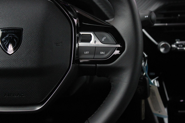 Peugeot 2008 1.2 100PK ALLURE | TREKHAAK | CAMERA VOOR + ACHTER | NAVIGATIE | DRAADLOZE APPLE CARPLAY/ANDROID AUTO | LED KOPLAMPEN | ALL SEASON BANDEN | ADAPTIVE CRUISE CONTROL | DODEHOEK BEWAKING |