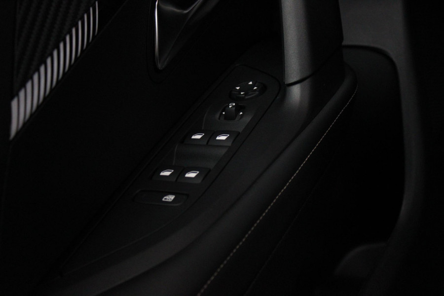 Peugeot 2008 1.2 100PK ALLURE | TREKHAAK | CAMERA VOOR + ACHTER | NAVIGATIE | DRAADLOZE APPLE CARPLAY/ANDROID AUTO | LED KOPLAMPEN | ALL SEASON BANDEN | ADAPTIVE CRUISE CONTROL | DODEHOEK BEWAKING |