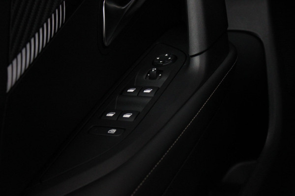 Peugeot 2008 1.2 100PK ALLURE | TREKHAAK | CAMERA VOOR + ACHTER | NAVIGATIE | DRAADLOZE APPLE CARPLAY/ANDROID AUTO | LED KOPLAMPEN | ALL SEASON BANDEN | ADAPTIVE CRUISE CONTROL | DODEHOEK BEWAKING |