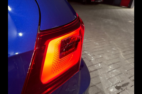 Volkswagen Golf 2.0 TSI R 4M Performance Pano|HuD|H/K|Akrapovic