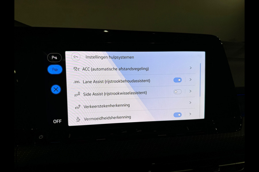 Volkswagen Golf 2.0 TSI R 4M Performance Pano|HuD|H/K|Akrapovic