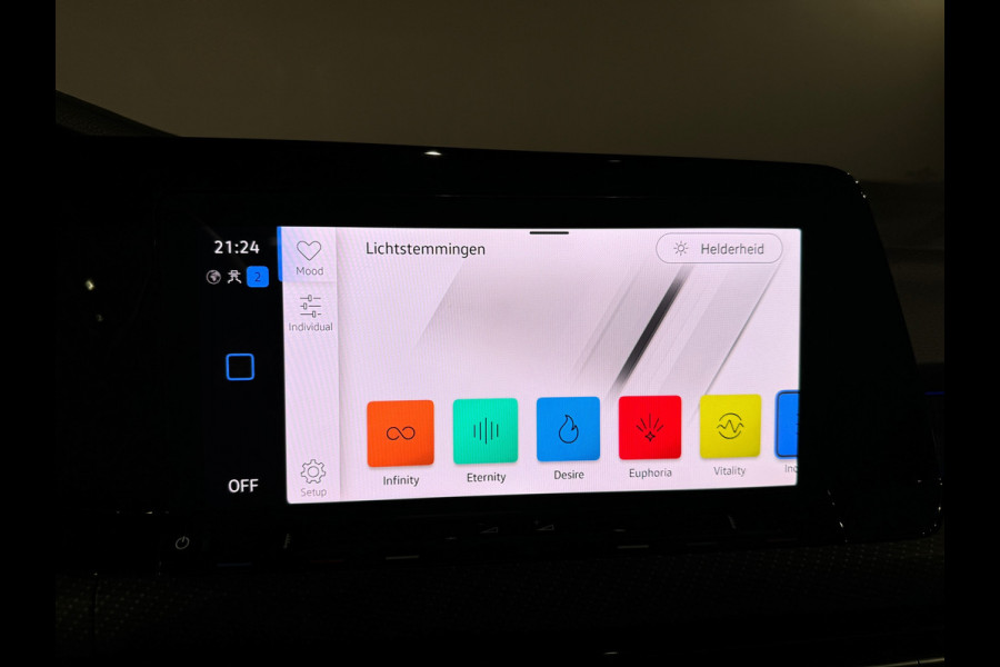 Volkswagen Golf 2.0 TSI R 4M Performance Pano|HuD|H/K|Akrapovic