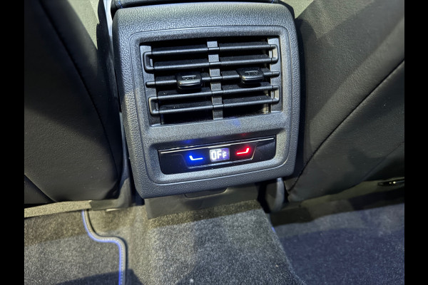 Volkswagen Golf 2.0 TSI R 4M Performance Pano|HuD|H/K|Akrapovic