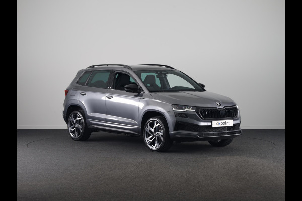 Škoda Karoq Sportline Ultimate 1.5 TSI ACT 150 pk 7 versn. DSG | Wegklapbare Trekhaak | Travel Assist Pakket Plus | Virtual Pedal | 19 Inch Velgen Sagitarius Aero