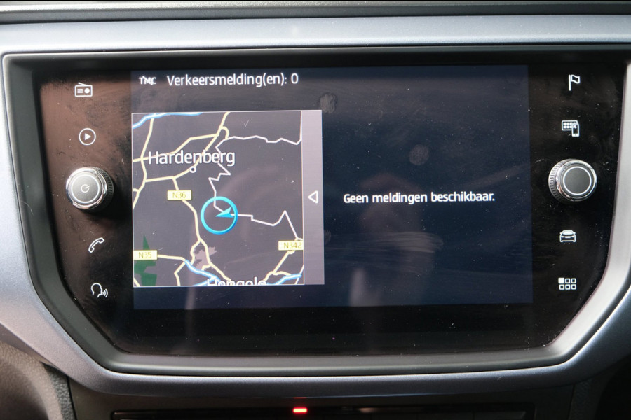 Seat Arona 1.0 TSI Style Business Intense - N.A.P. Airco, Cruise, Navi, PDC, Camera, Carplay.