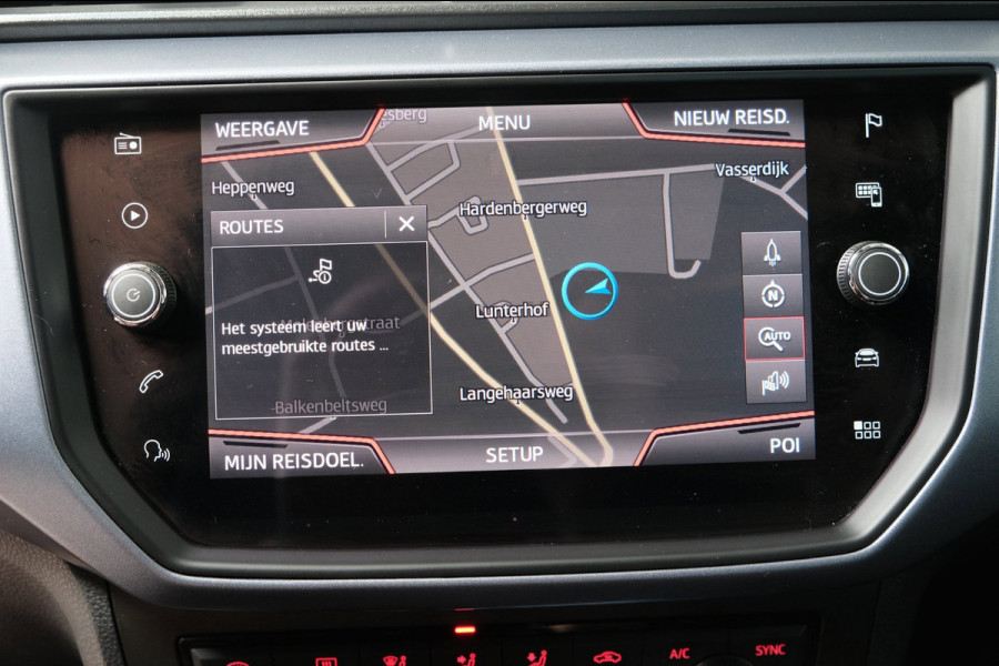 Seat Arona 1.0 TSI Style Business Intense - N.A.P. Airco, Cruise, Navi, PDC, Camera, Carplay.