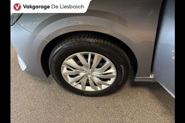 Peugeot 208 1.2 PureTech Active / navi / cruisec / clima / carplay / orig.ned