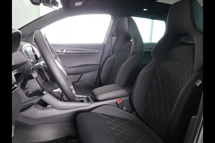 Škoda Karoq Sportline Ultimate 1.5 TSI ACT 150 pk 7 versn. DSG | Wegklapbare Trekhaak | Travel Assist Pakket Plus | Virtual Pedal | 19 Inch Velgen Sagitarius Aero