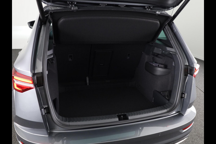 Škoda Karoq Sportline Ultimate 1.5 TSI ACT 150 pk 7 versn. DSG | Wegklapbare Trekhaak | Travel Assist Pakket Plus | Virtual Pedal | 19 Inch Velgen Sagitarius Aero