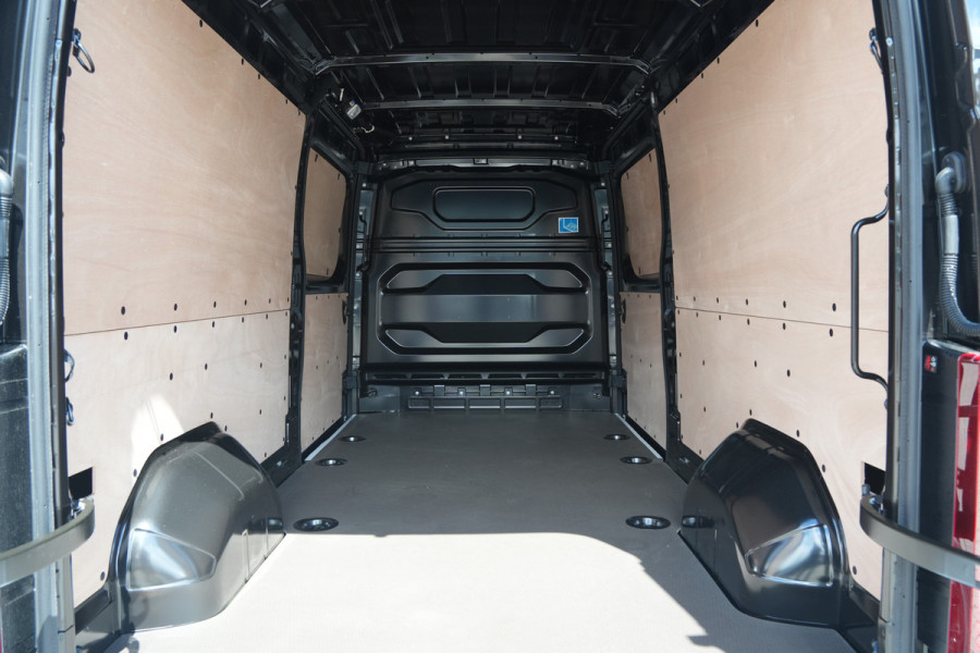 Renault Master E-Tech T35 L3H2 Advance long range 87 kWh 143pk - 2x Schuif- Trekhaak - Camera - Cruise - LED - Carplay/Android - Rijklaar