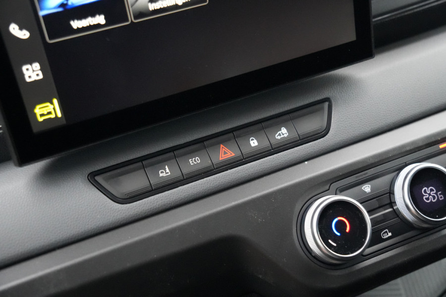 Renault Master E-Tech T35 L3H2 Advance long range 87 kWh 143pk - 2x Schuif- Trekhaak - Camera - Cruise - LED - Carplay/Android - Rijklaar