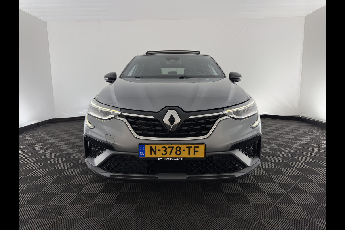 Renault Arkana 1.6 E-Tech RS-Line Hybrid 145 (INCL-BTW) Aut. *PANO | LEATHER | FULL-LED | BLINDSPOT | CAMERA | HEATED-SPORTSEATS | KEYLESS | AMBIENTLIGHT | DIGI-COCKPIT | PRIVACY-GLASS | NAVI-FULLMAP | ECC | ADAPTIVE-CRUISE | PDC | 18"