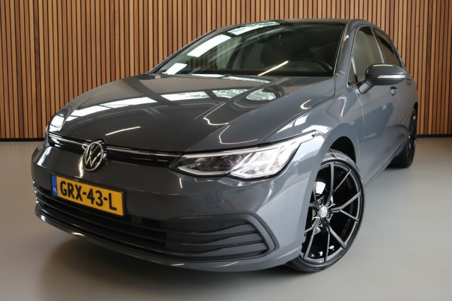 Volkswagen Golf 1.5 eTSI 150PK Style Automaat Navigatie/Camera/Adaptive-cruise/Head-up display