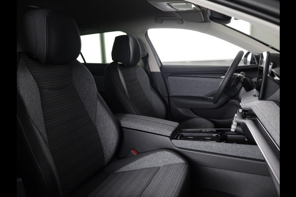 Škoda Superb 1.5 TSI PHEV Business Edition | Trekhaak | Keyless Entry | Elektr. achterklep | Stoelverwarming achterbank |