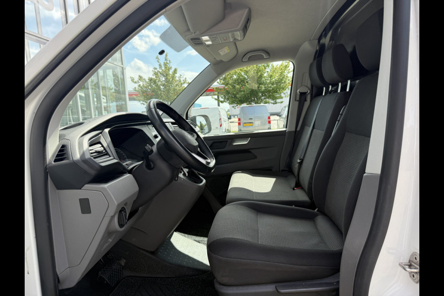 Volkswagen Transporter 2.0 TDI L1H1 30 Comfortline | 2X Schuifd. | ACC | Carplay | Camera | Trekhaak | Navi