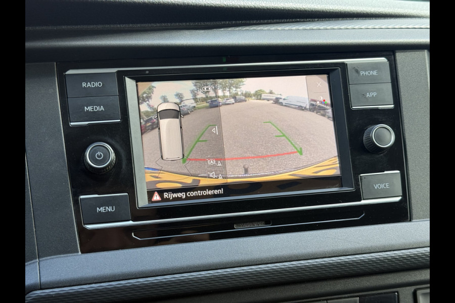 Volkswagen Transporter 2.0 TDI L1H1 30 Comfortline | 2X Schuifd. | ACC | Carplay | Camera | Trekhaak | Navi