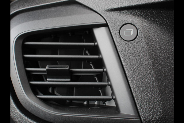 Opel Vivaro 2.0 L3 Automaat Apple Carplay /  Android Auto Parkeersensoren V+A Trekhaak Camera Navigatie Cruise Control LED koplampen houten afwerking laadruimte