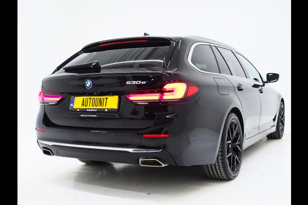 BMW 5 Serie Touring 530e | LED Grille | Leder | Harman/Kardon | Keyless | Adaptive Cruise | Sfeerlicht