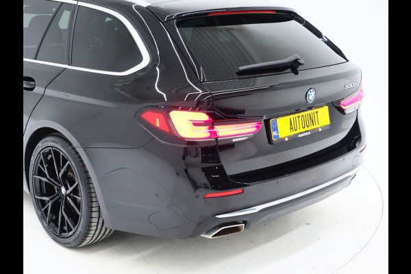 BMW 5 Serie Touring 530e | LED Grille | Leder | Harman/Kardon | Keyless | Adaptive Cruise | Sfeerlicht