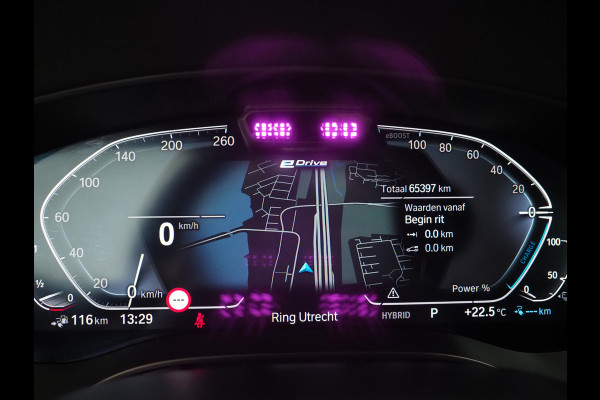 BMW 5 Serie Touring 530e | LED Grille | Leder | Harman/Kardon | Keyless | Adaptive Cruise | Sfeerlicht