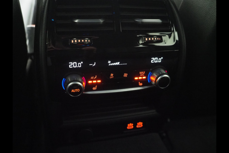 BMW 5 Serie Touring 530e | LED Grille | Leder | Harman/Kardon | Keyless | Adaptive Cruise | Sfeerlicht