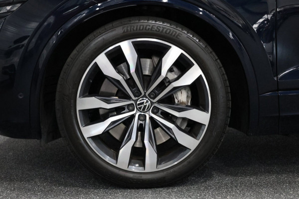 Volkswagen Touareg 3.0 TSi eHybrid 4MOTION R-line LED/VIRTUAL/PANO/LEER+S.VERKOELING+MEMORY/21" LMV/360 CAM/ACC/12 MND GARANTIE!