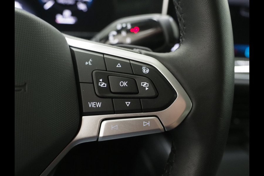 Volkswagen Passat Variant 1.5 eHybrid 204PK | Leder/Alcantara | Massage | Trekhaak | HUD | Camera | Adaptive Cruise | Sfeerlicht | Carplay