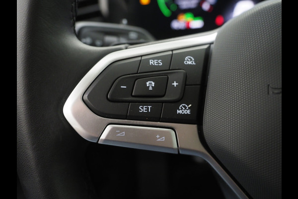 Volkswagen Passat Variant 1.5 eHybrid 204PK | Leder/Alcantara | Massage | Trekhaak | HUD | Camera | Adaptive Cruise | Sfeerlicht | Carplay