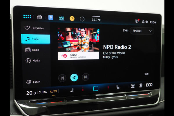Volkswagen Passat Variant 1.5 eHybrid 204PK | Leder/Alcantara | Massage | Trekhaak | HUD | Camera | Adaptive Cruise | Sfeerlicht | Carplay
