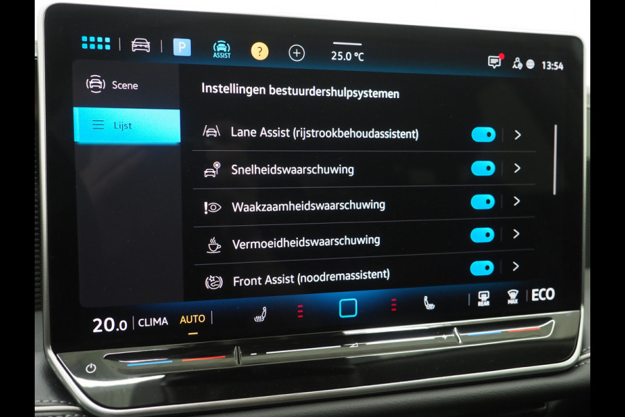Volkswagen Passat Variant 1.5 eHybrid 204PK | Leder/Alcantara | Massage | Trekhaak | HUD | Camera | Adaptive Cruise | Sfeerlicht | Carplay