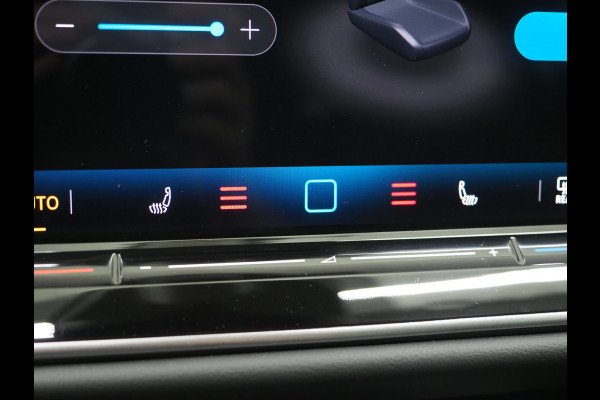 Volkswagen Passat Variant 1.5 eHybrid 204PK | Leder/Alcantara | Massage | Trekhaak | HUD | Camera | Adaptive Cruise | Sfeerlicht | Carplay