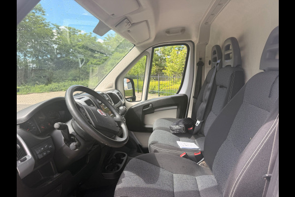 Fiat Ducato 30 2.3 MultiJet 130PK L1H1 AIRCO/ECC NAVIGATIE SCHUIFDEUR TREKHAAK