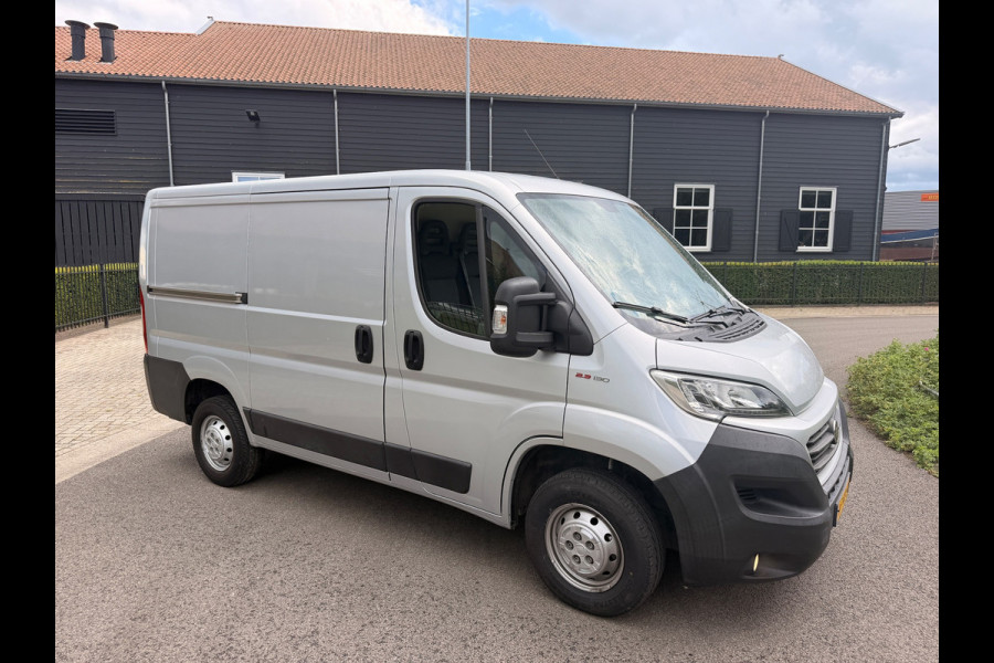 Fiat Ducato 30 2.3 MultiJet 130PK L1H1 AIRCO/ECC NAVIGATIE SCHUIFDEUR TREKHAAK