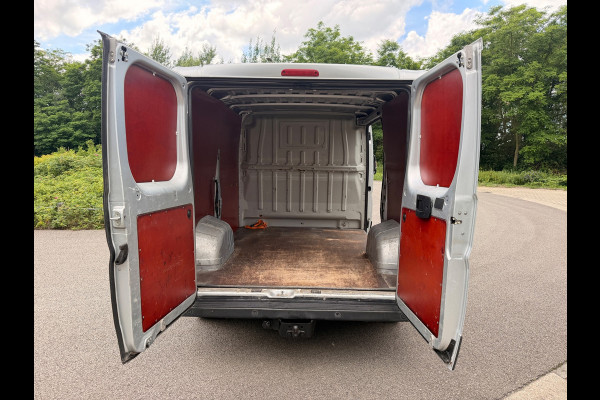 Fiat Ducato 30 2.3 MultiJet 130PK L1H1 AIRCO/ECC NAVIGATIE SCHUIFDEUR TREKHAAK