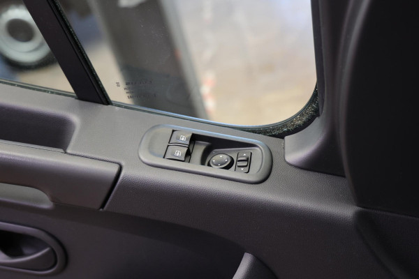 Renault Master 2.3 dCi 145 BAKWAGEN MEUBELBAK